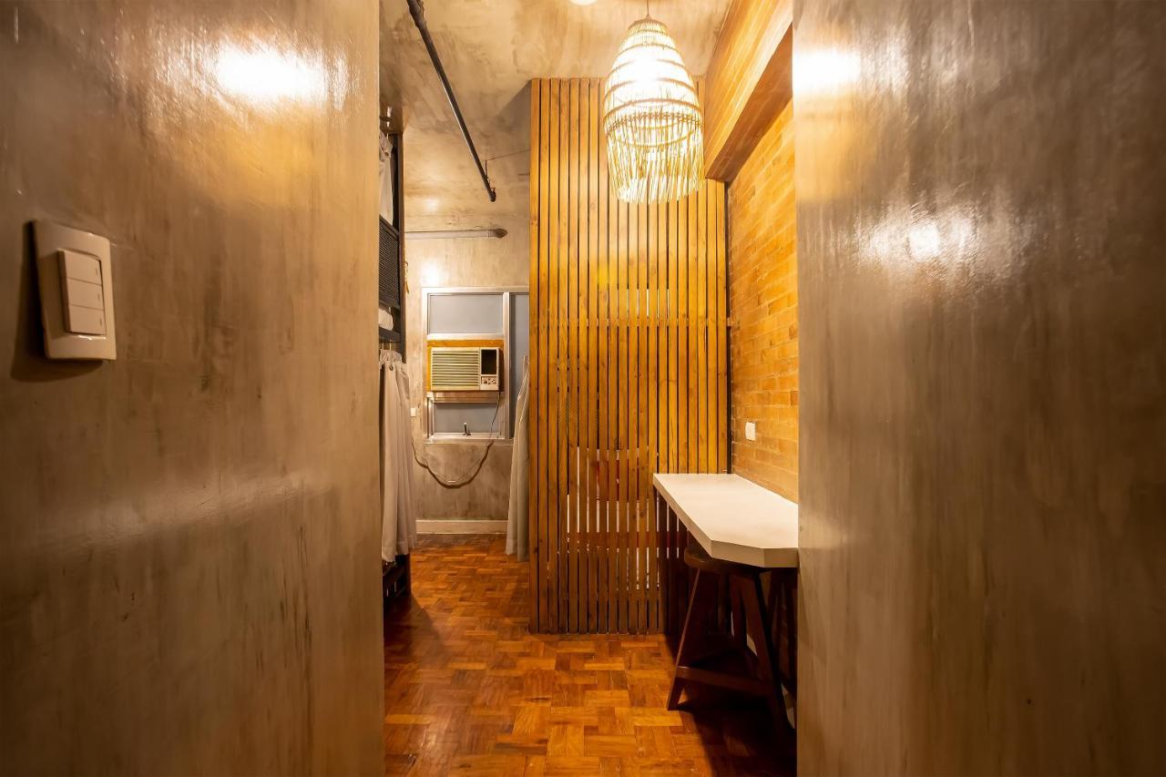 Oyo 821 Connector Hostel Makati City Exteriér fotografie